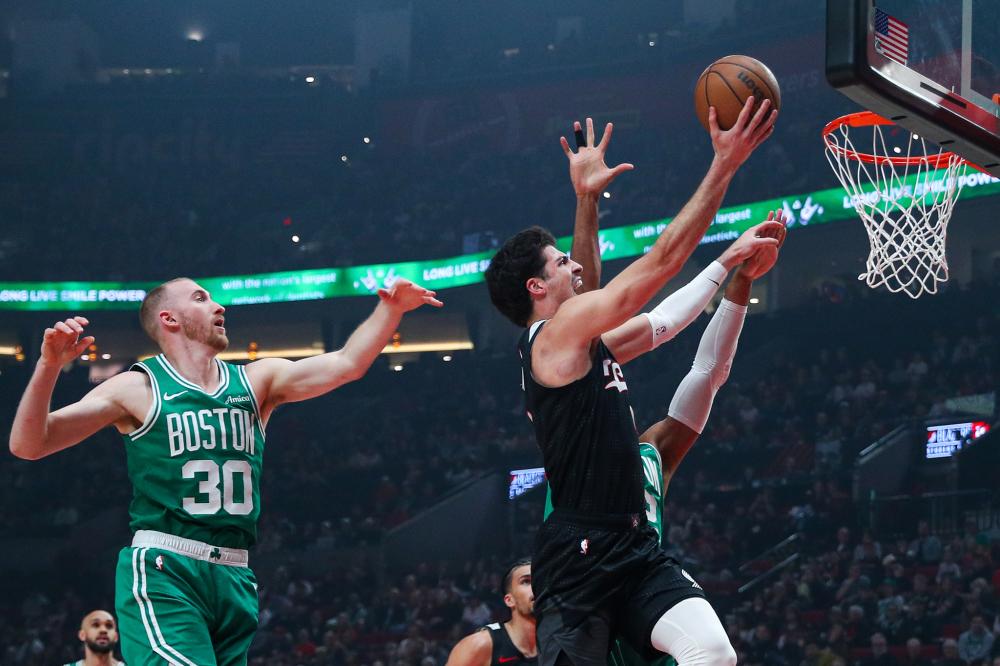 反观雄鹿 反观雄鹿